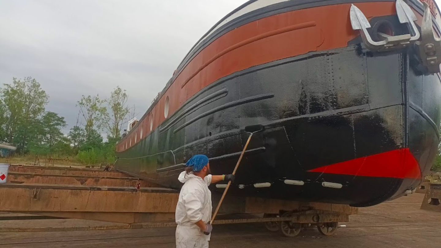Au chantier naval